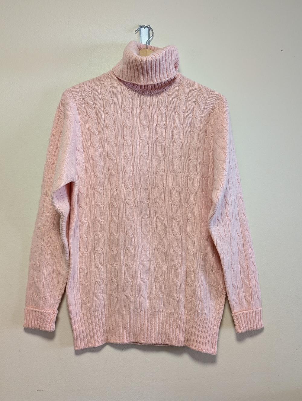 Lyle & Scott Cashmere Turtleneck Sweater Pink Scotland M